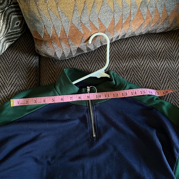 Top - Picture 6 of 9